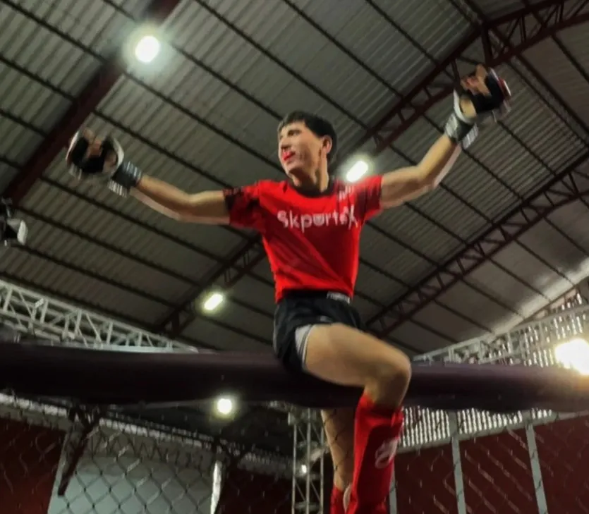 Clase de MMA en Satori Academia